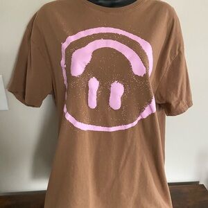 Grayson Threads Oversized Brown Tee with Pink Smiley